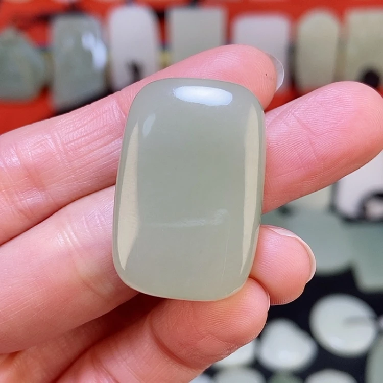 【闪购商品】颈饰未镶嵌和田玉