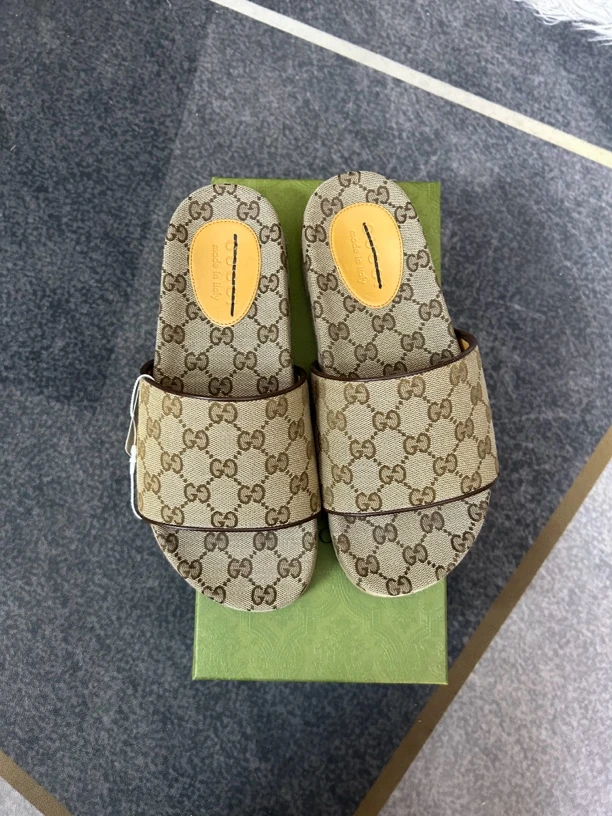 99新 GUCCI/古驰 古驰gucci老花拖鞋三九码99新