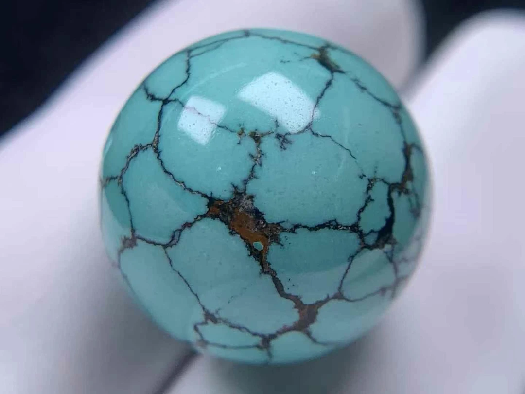 原矿瓷釉级绿料绿松石网花圆珠，黄金尺寸直径18mm，高瓷高密