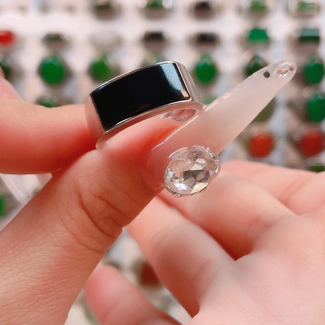 一***安和田玉银S925镶嵌戒指