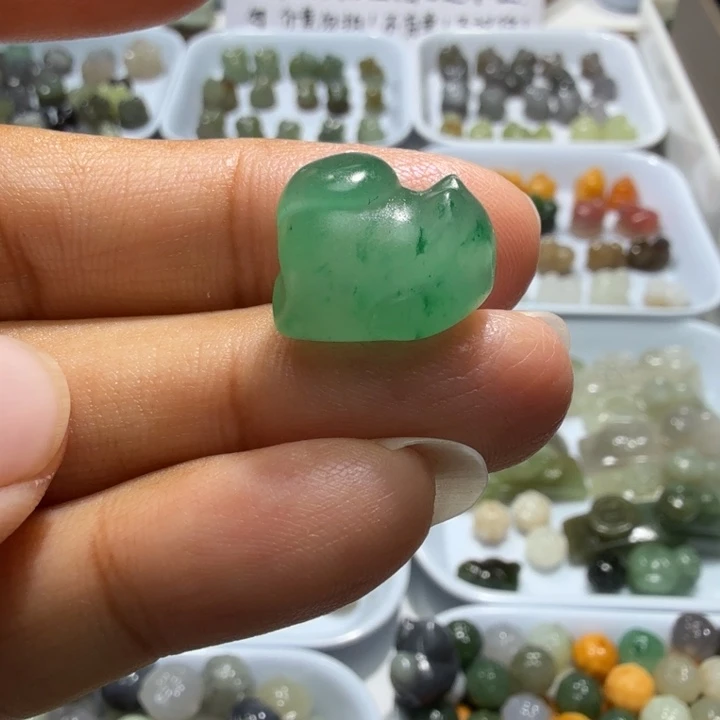 未镶嵌和田玉珠宝半成品