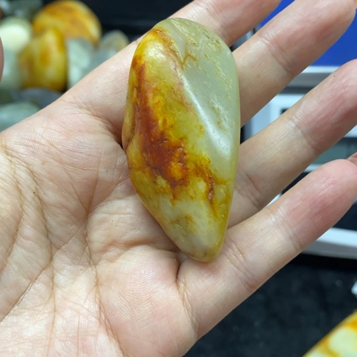 未镶嵌和田玉(糖玉)挂件