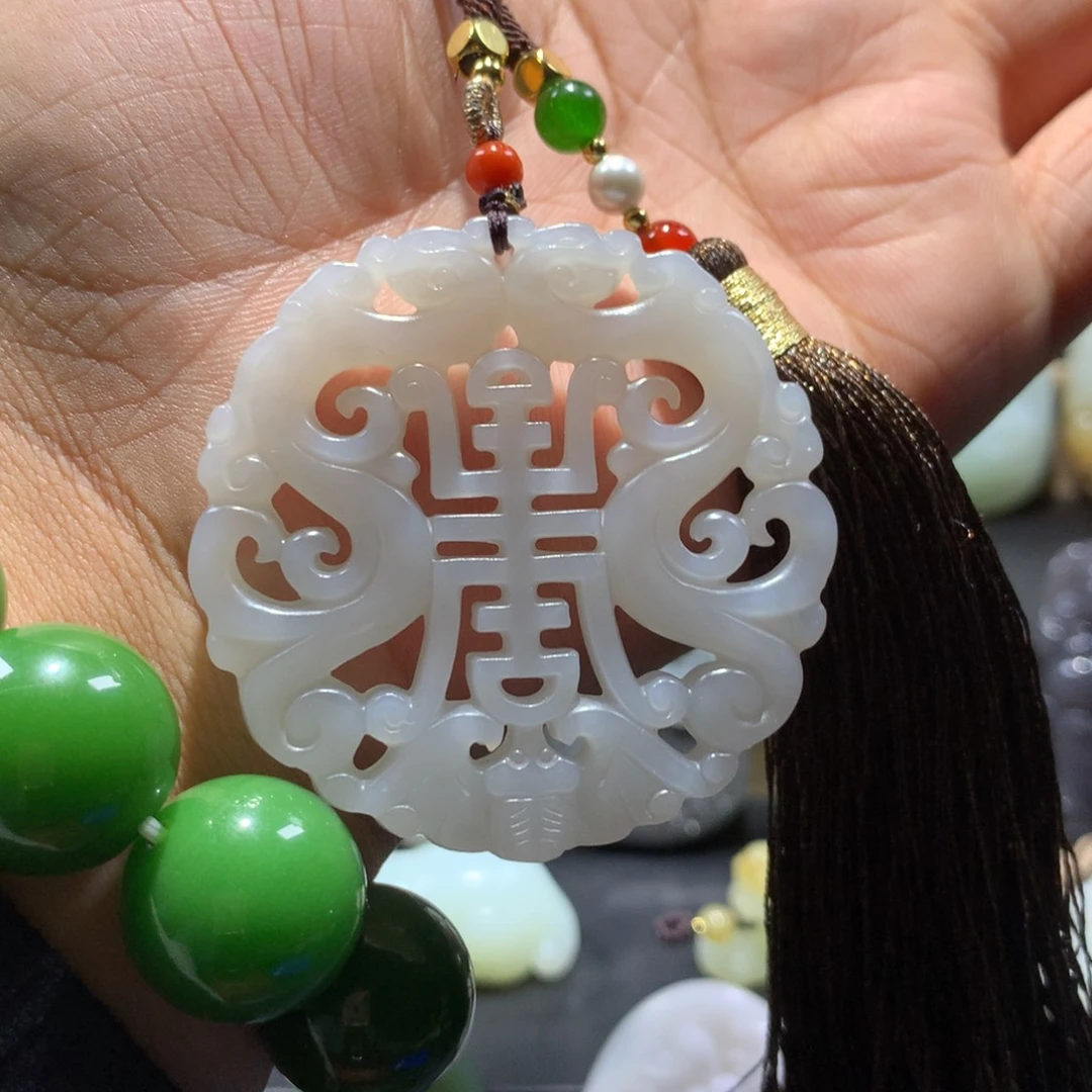 和田玉未镶嵌挂件