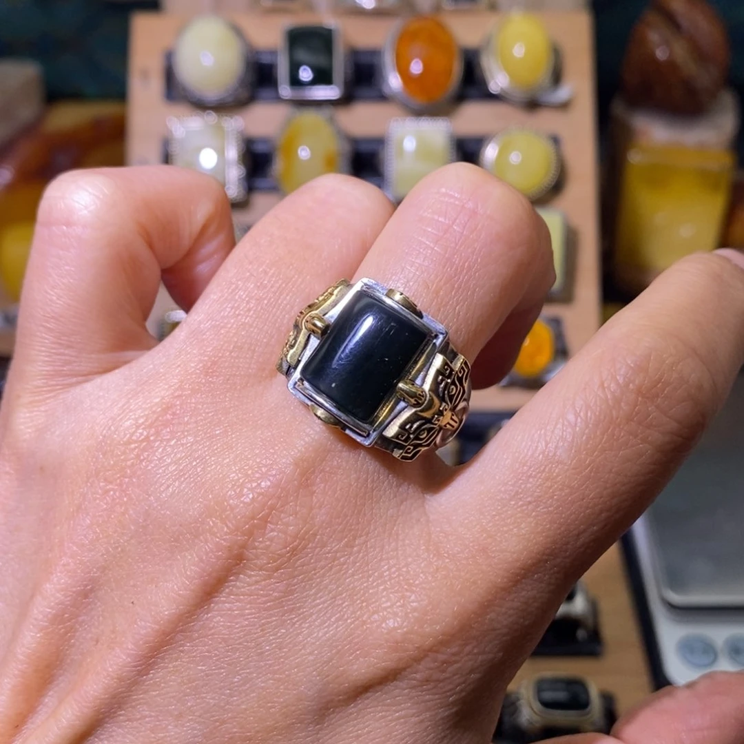 蓝珀戒指银S925镶嵌菏****?