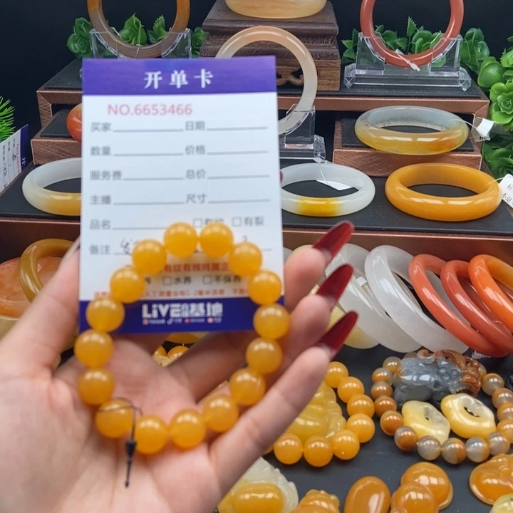 石英质玉（黄龙玉）未镶嵌手链53466