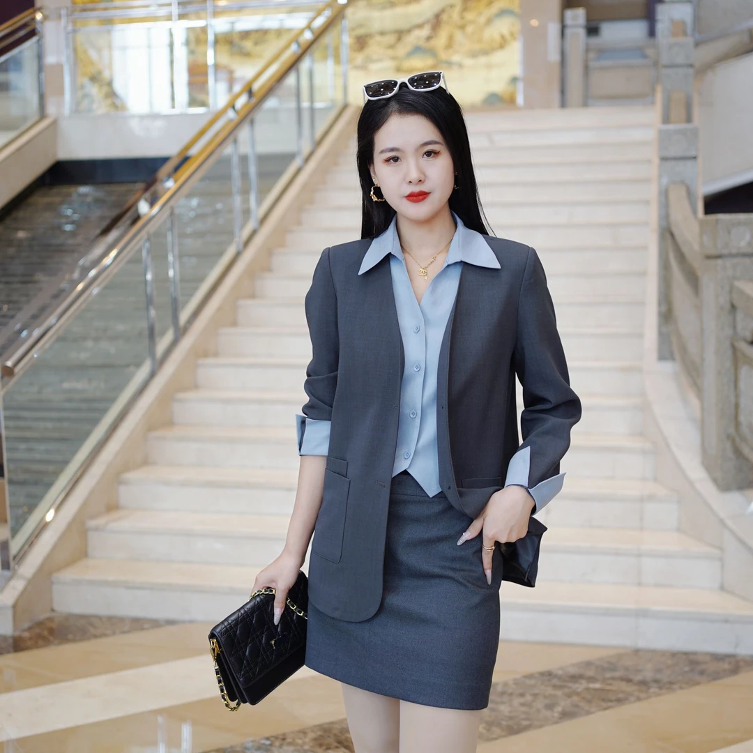 假两件休闲西装套装女小众设计感2025新款春秋小个子气质高级感