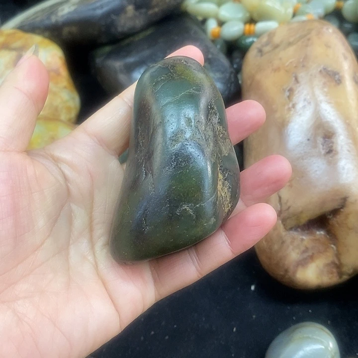 和田玉（糖玉）未镶嵌挂件