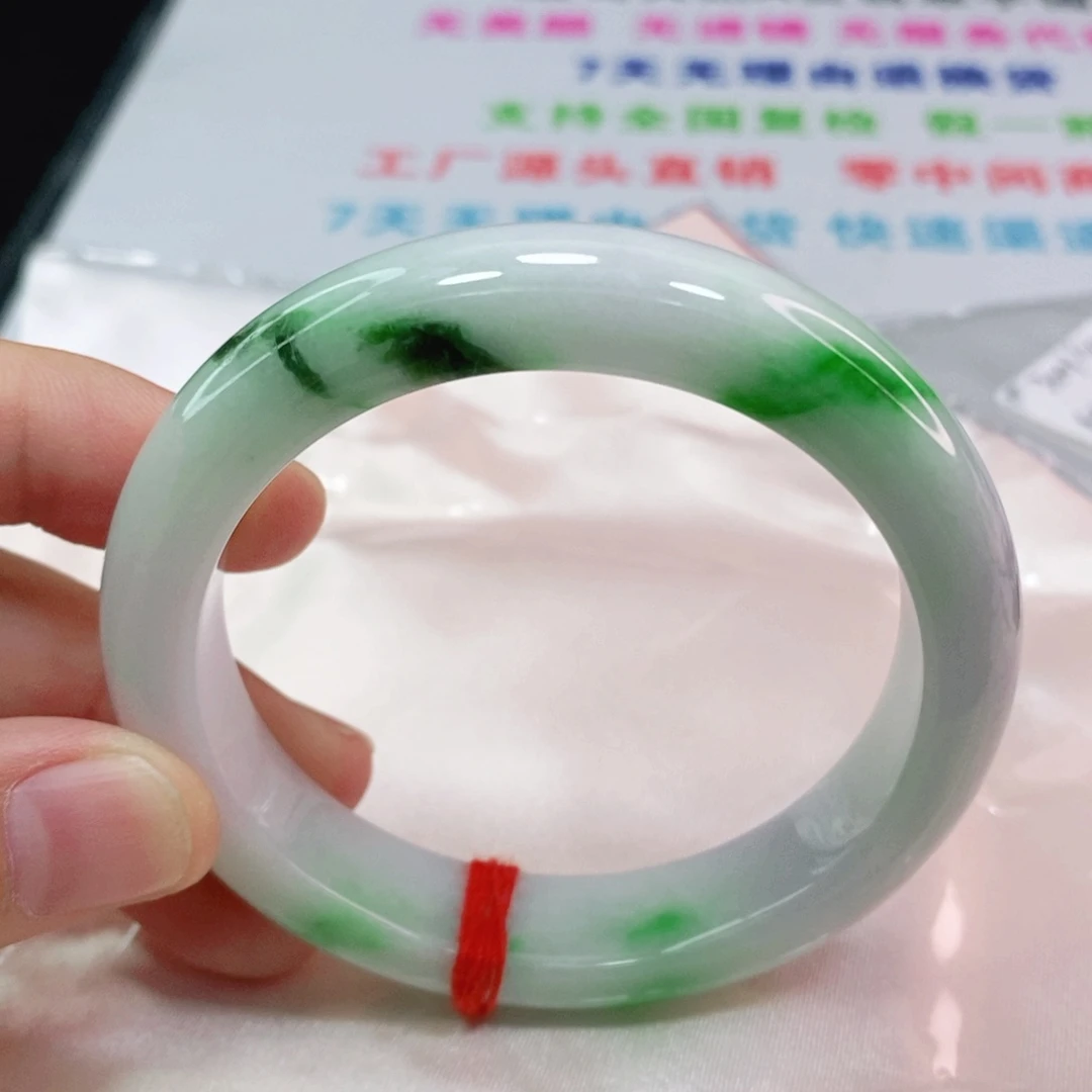 翡翠手镯未镶嵌5758圈口