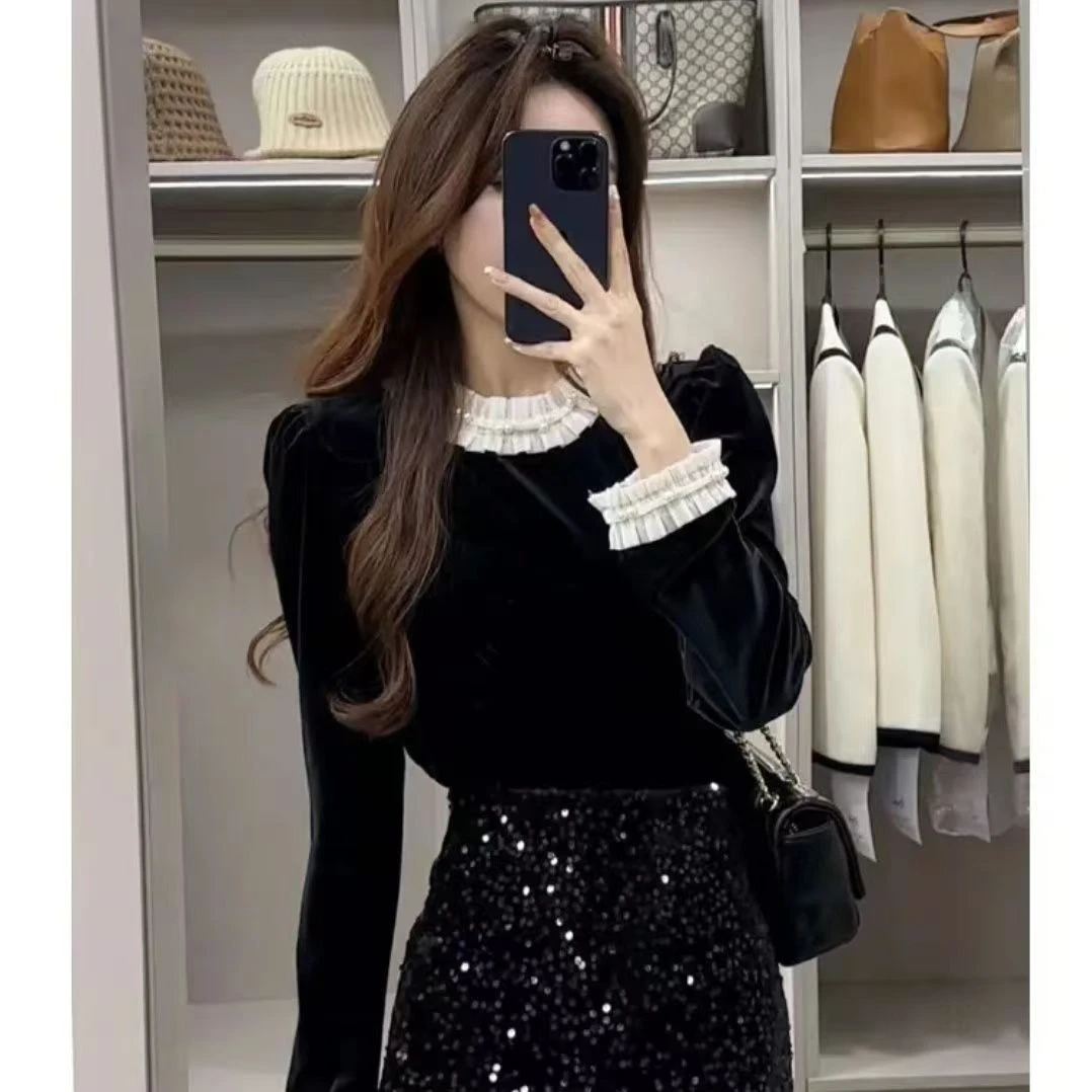 法式复古蕾丝拼接黑色金丝绒上衣女秋冬时尚时髦洋气长袖打底衬衫