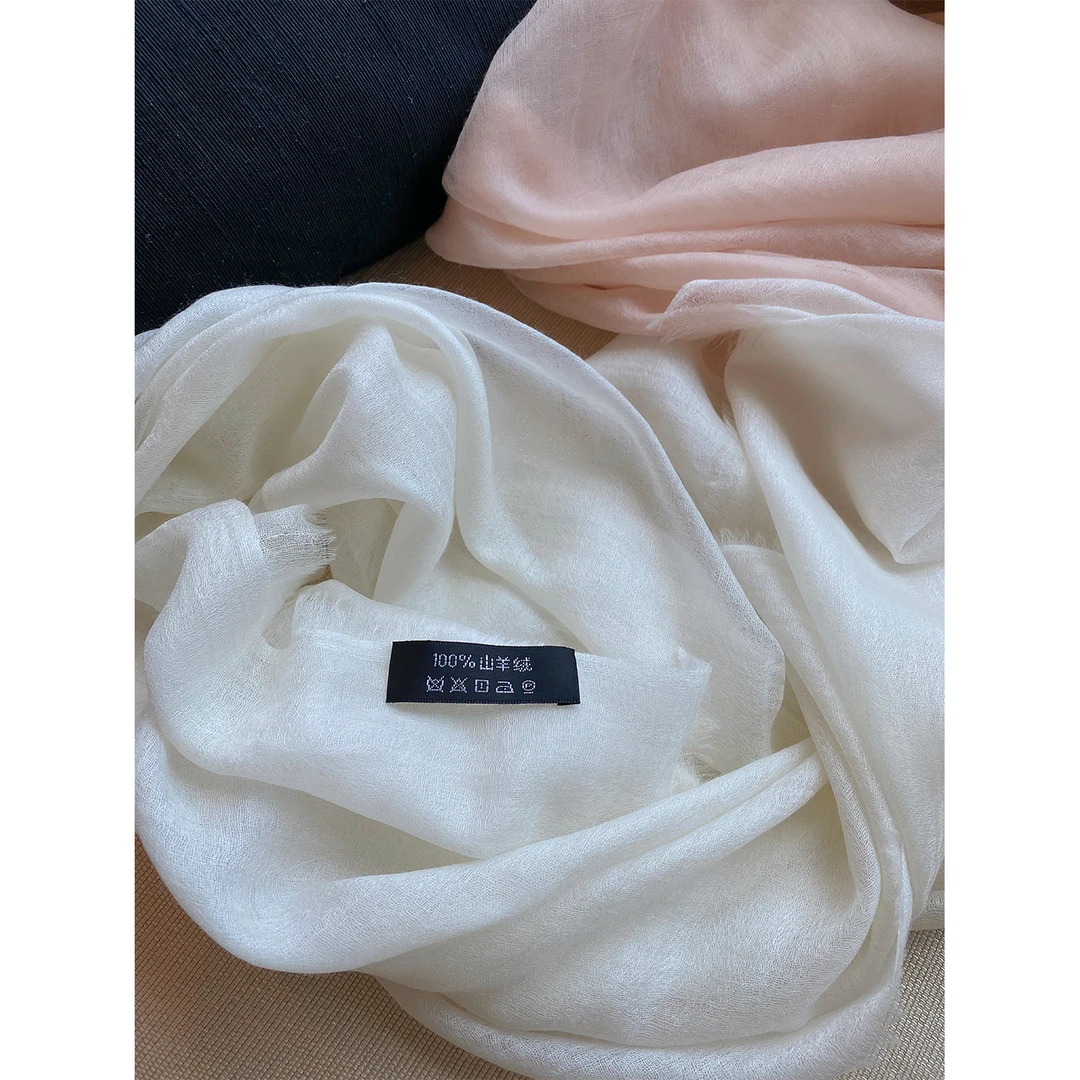 GA盈瓷高奢纯山羊绒轻软薄baby触感披肩围巾 25SS1357