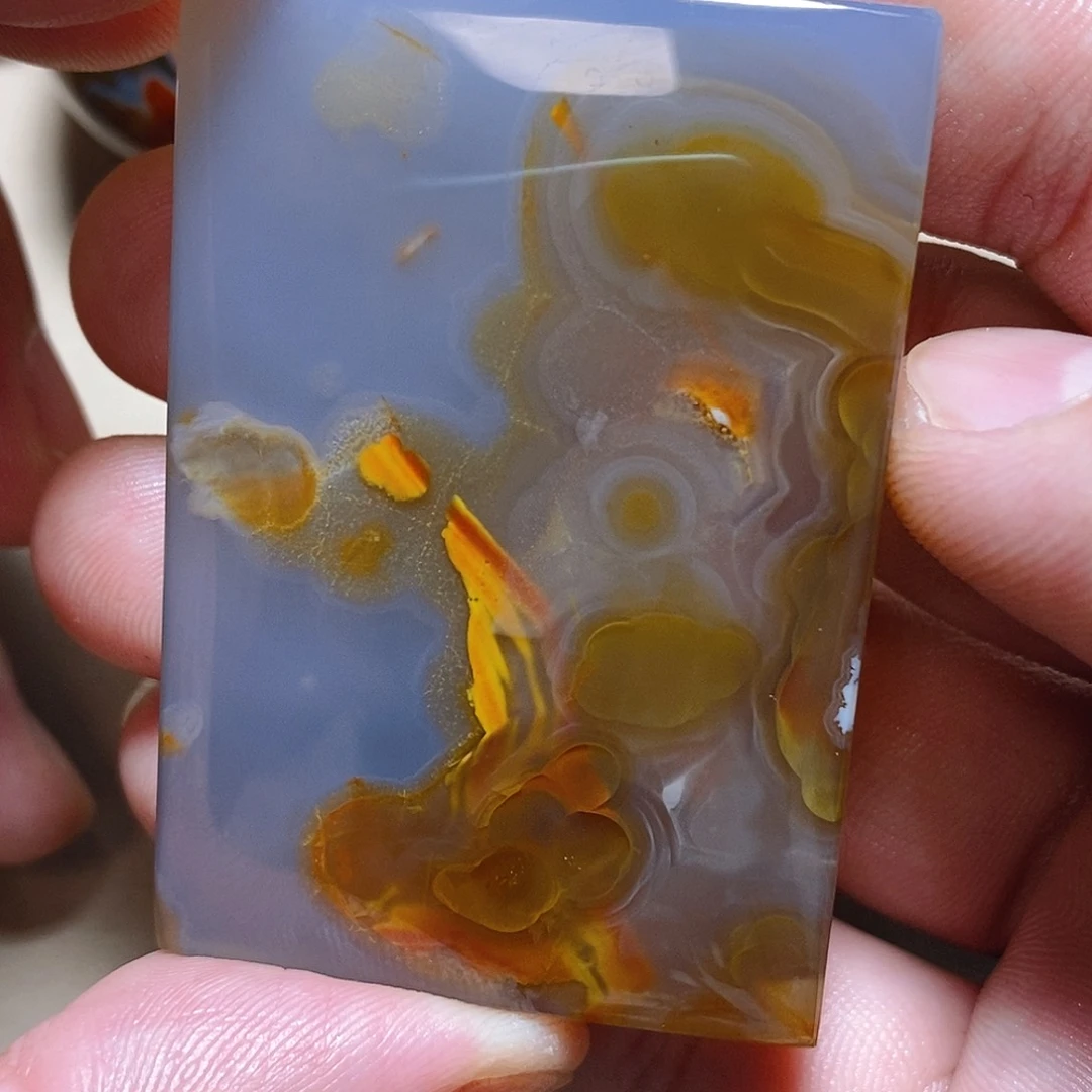 未镶嵌颈饰玛瑙/玉髓章****心