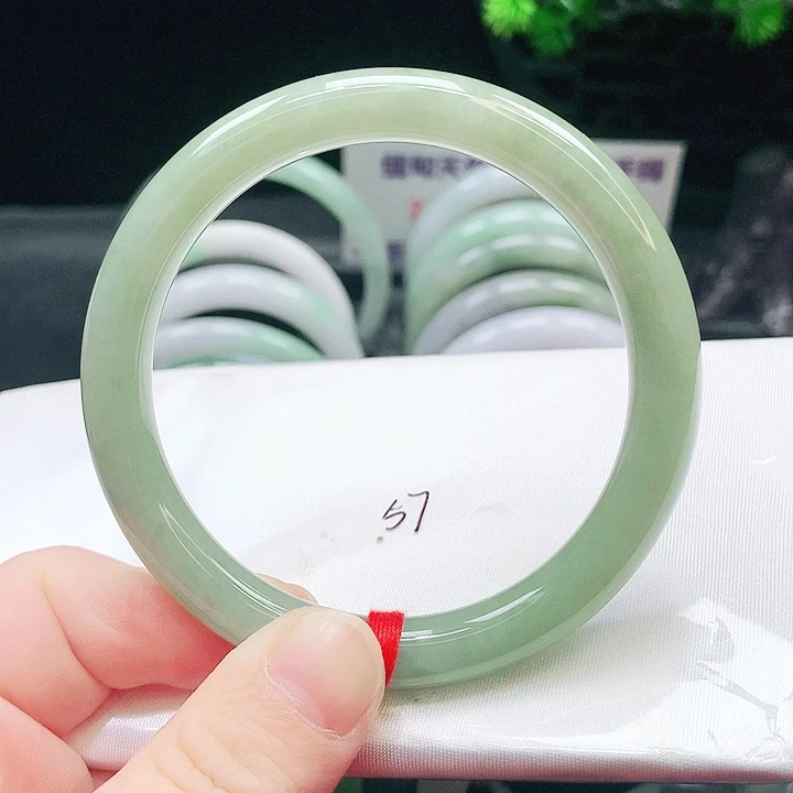 翡翠未镶嵌手镯31