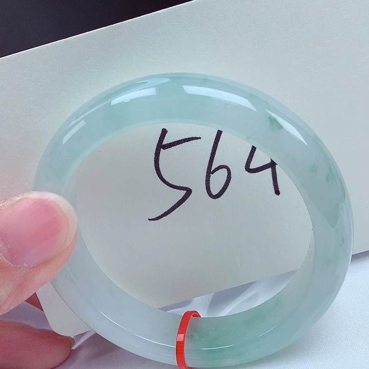 翡翠未镶嵌手镯翡翠