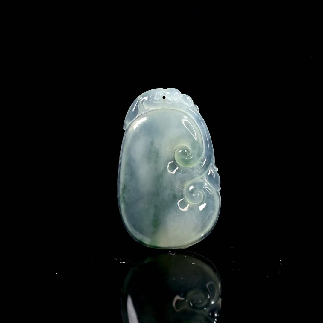 天然缅甸翡翠A货冰胶飘花如意/120803/拍卖