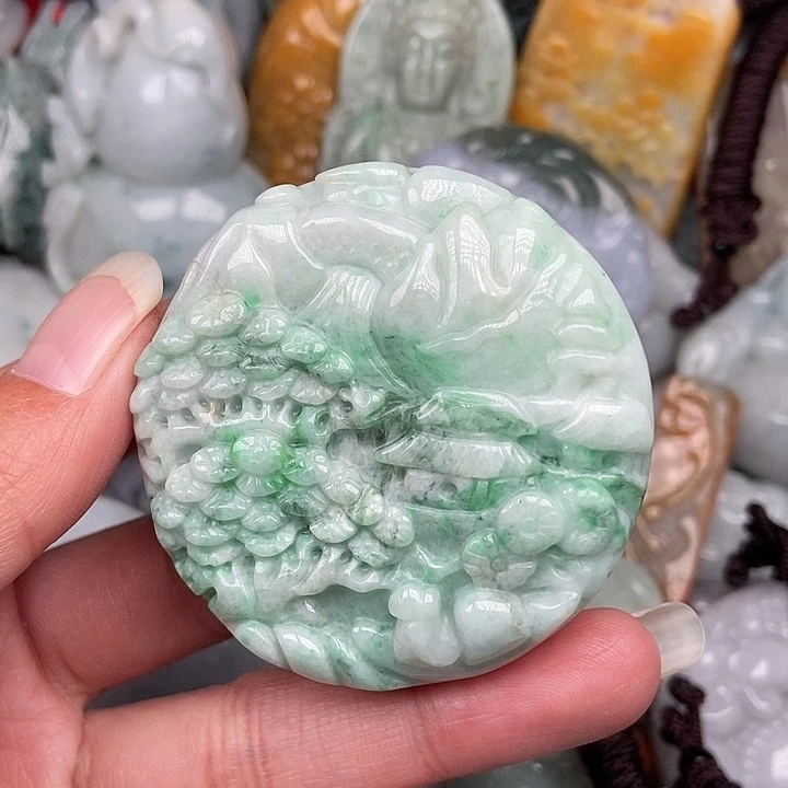 颈饰未镶嵌翡翠翡翠