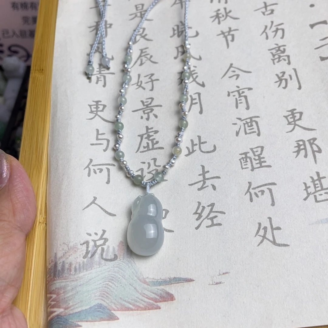 久***暖颈饰未镶嵌翡翠葫芦项链