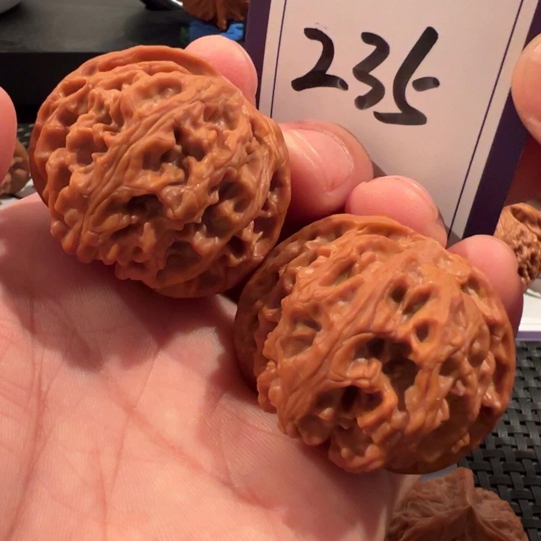 文玩核桃把件全品苹果园41尺寸235号