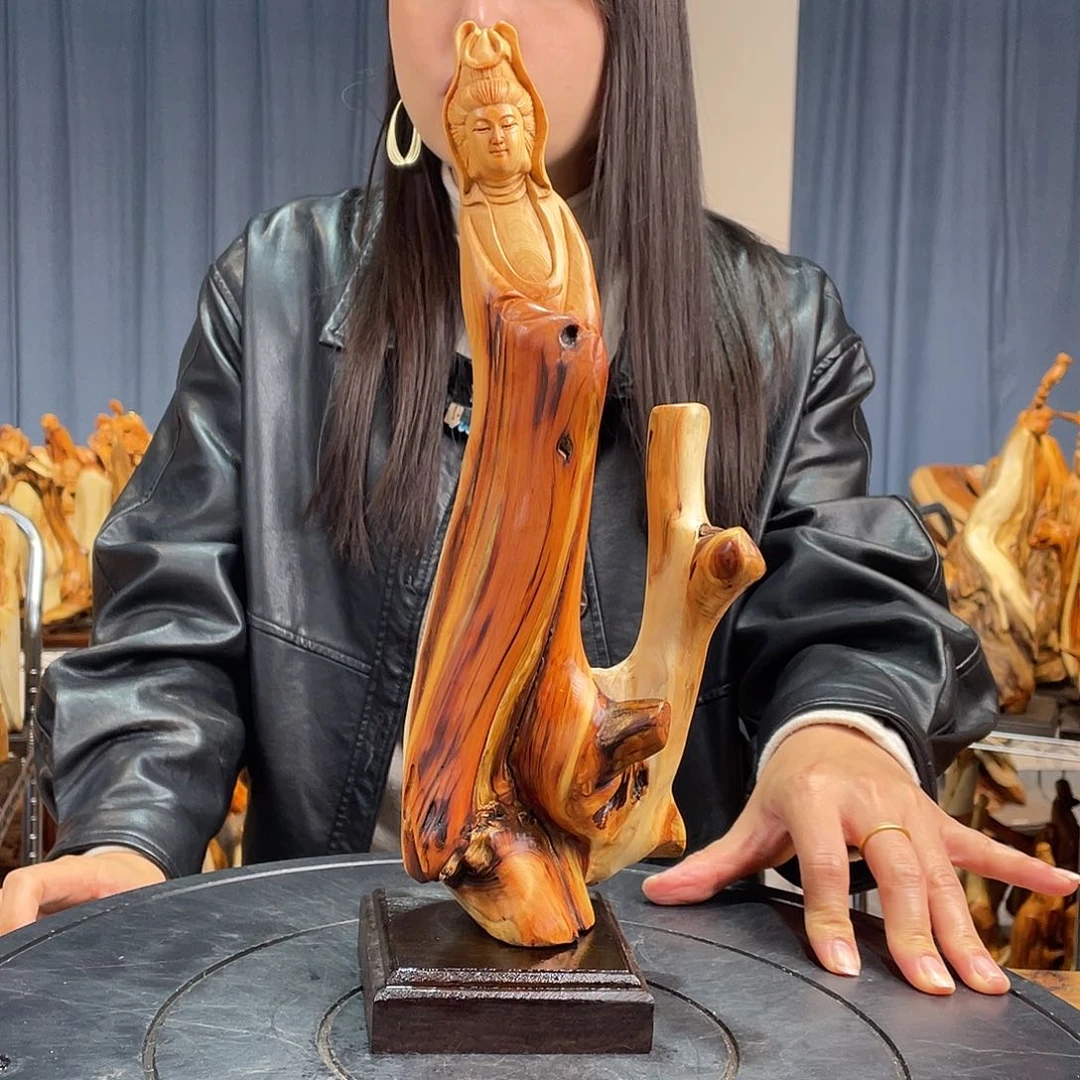 柏木（崖柏）随型艺术根雕