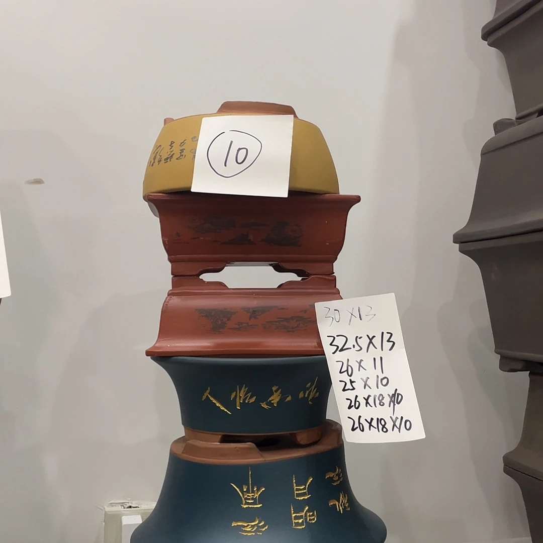 10紫砂花盆里不美丽