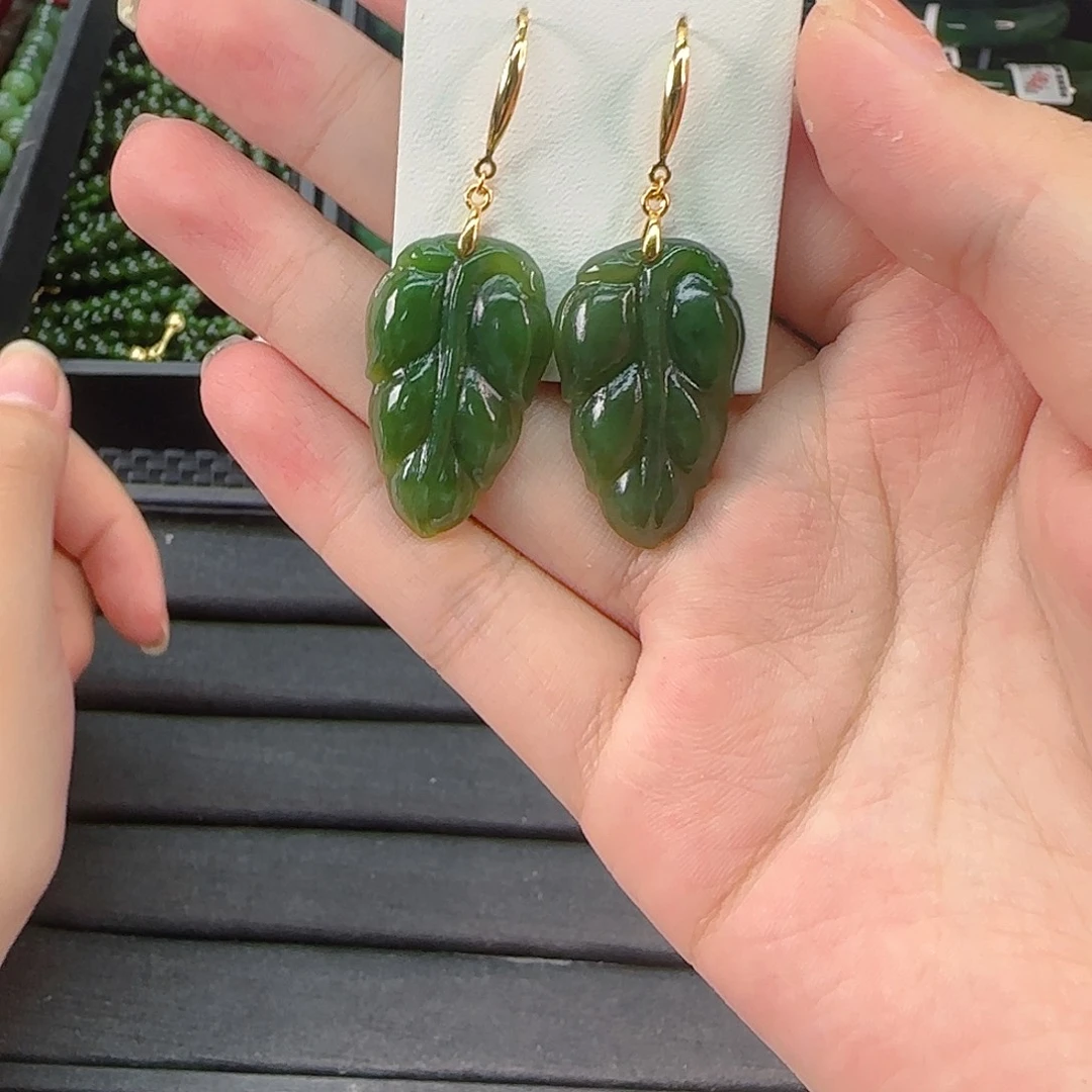 和田玉银S925镶嵌颈饰碧玉菠菜绿叶子大号耳环
