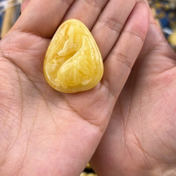 未镶嵌琥珀珠宝奇石琥珀，