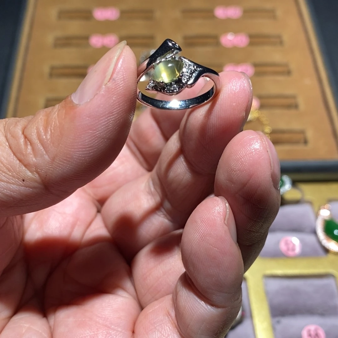 和田玉（碧玉）戒指未镶嵌