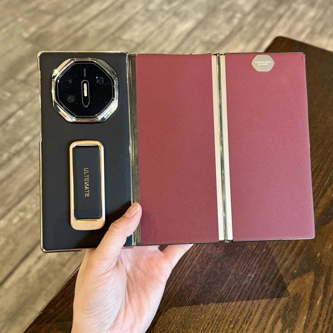 适用华为MateXTs三折叠新款手机壳防摔XT腕带镜头全包高档保护壳