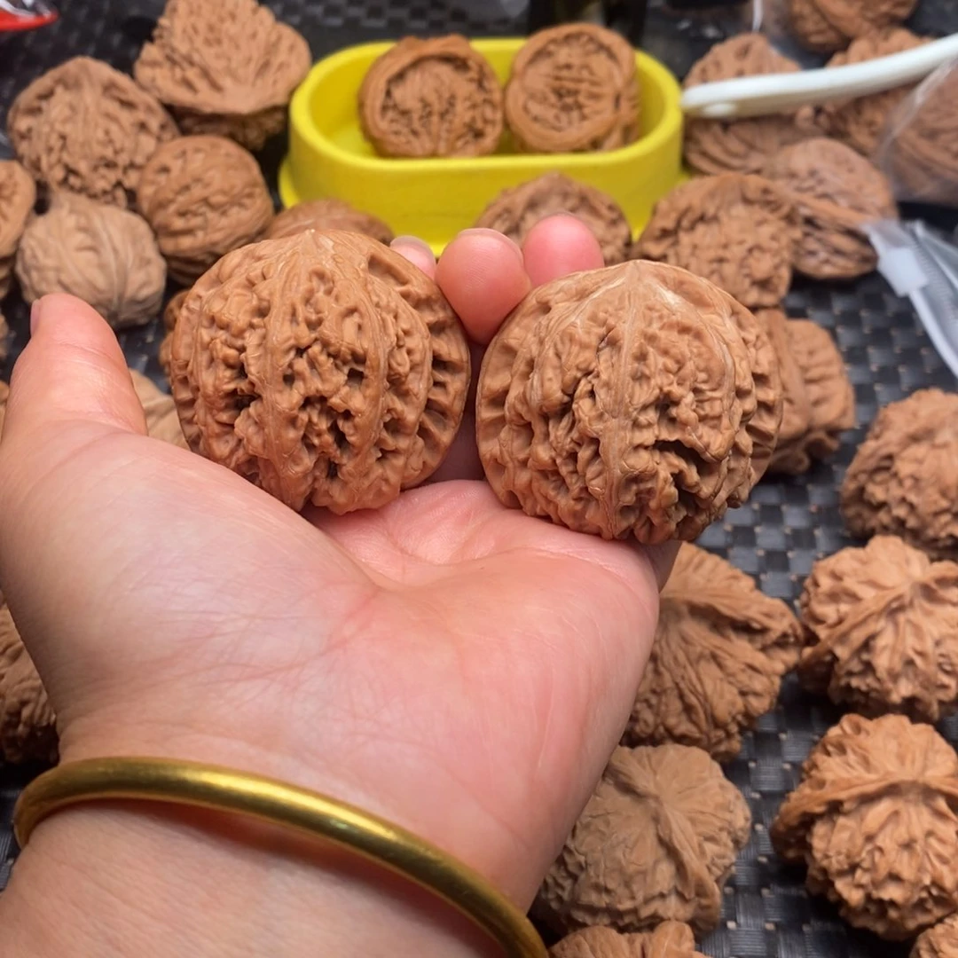 吊坠桃核文玩核桃