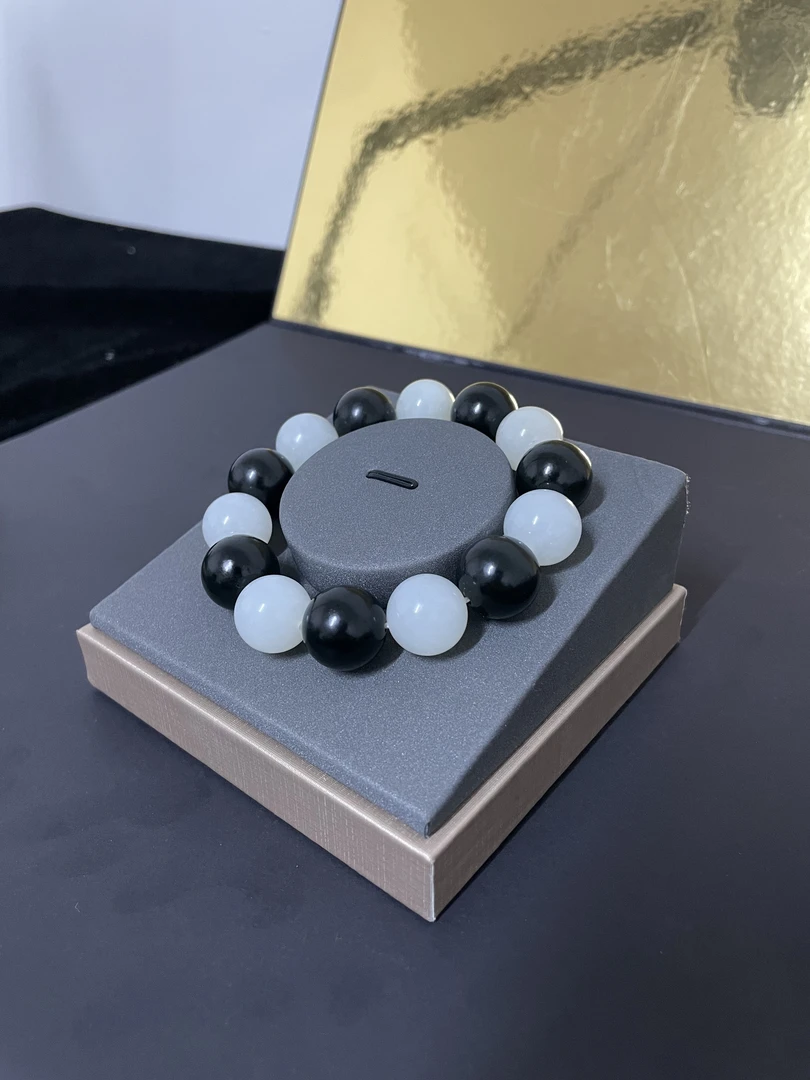 【德玉】太极黑白玉手串11.20