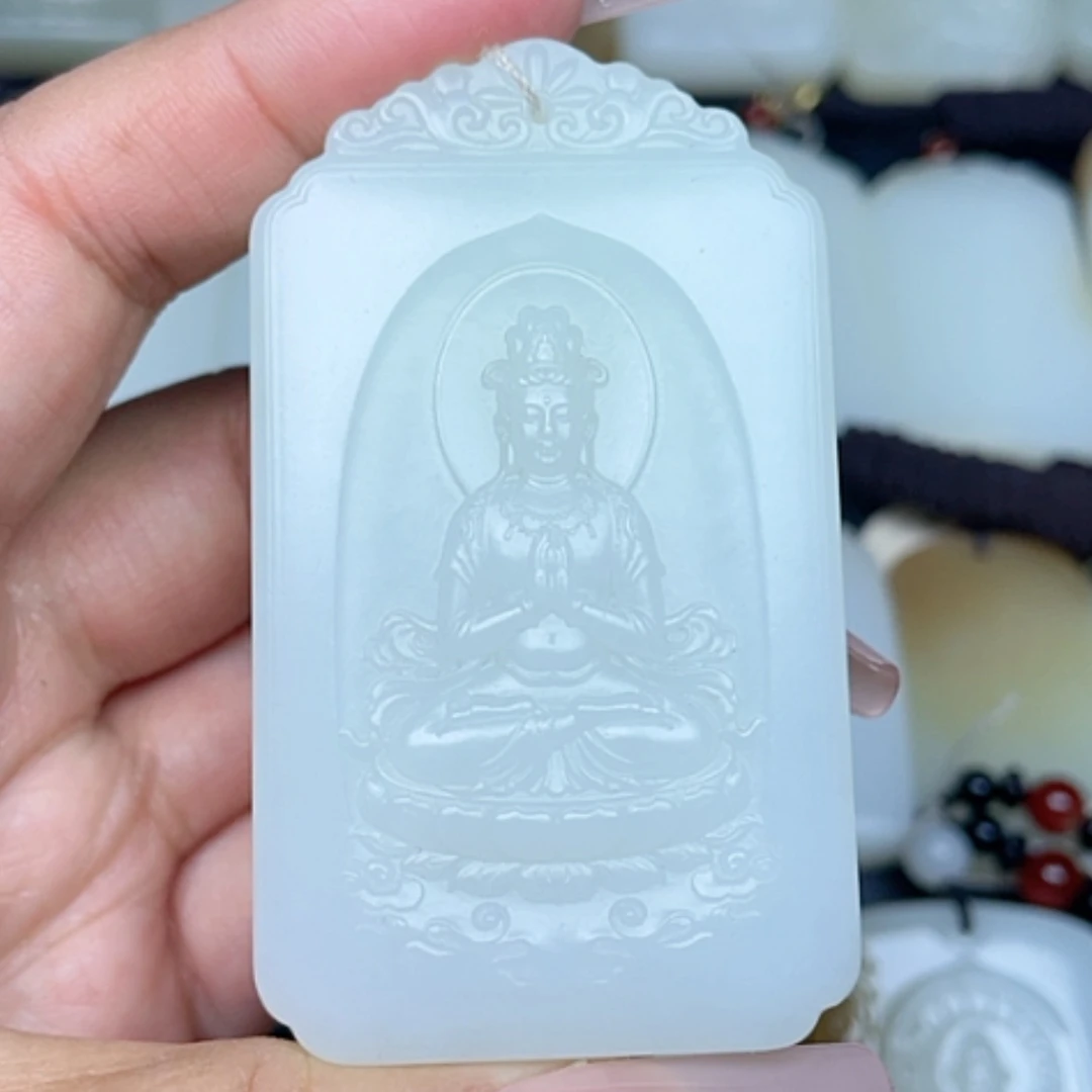 【闪购商品】颈饰未镶嵌和田玉