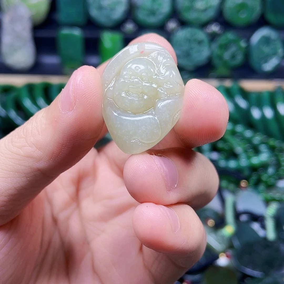 和田玉未镶嵌珠宝奇石