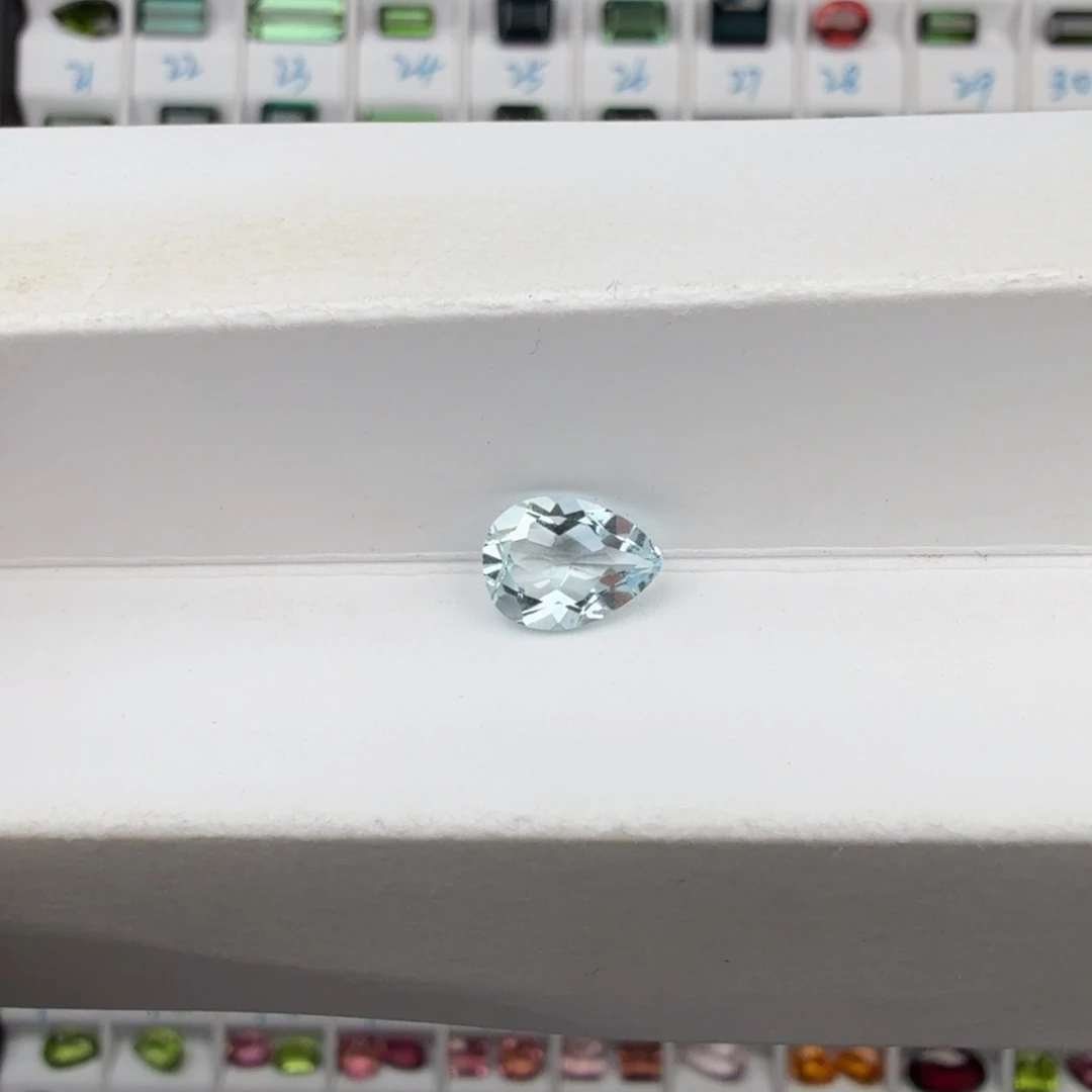 海蓝宝石裸石天然1.5克拉