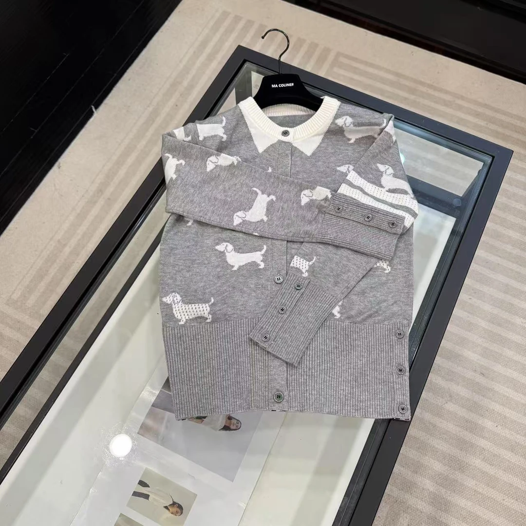 ALL IN 小狗时尚百搭毛衣