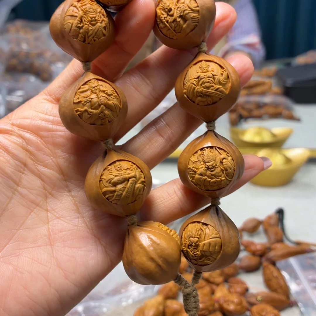 吊坠橄榄核明天下午