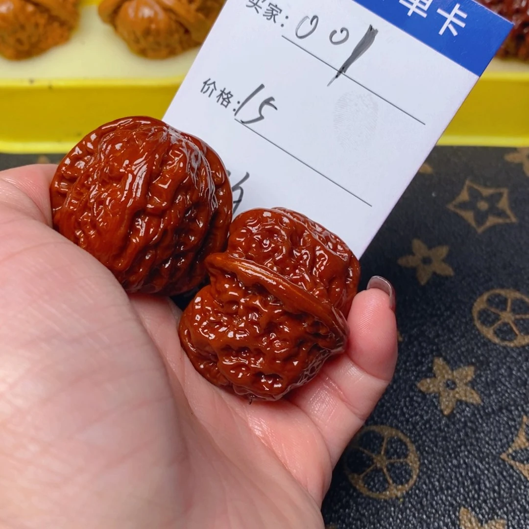 把件文玩核桃白狮子