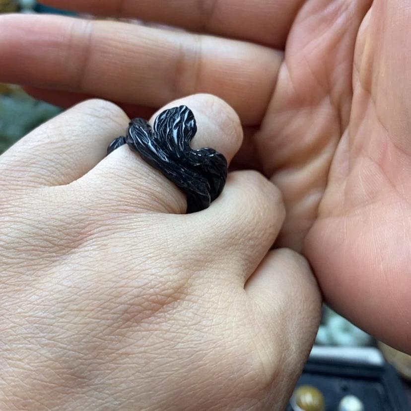 【闪购商品】蛇纹石玉戒指未镶嵌