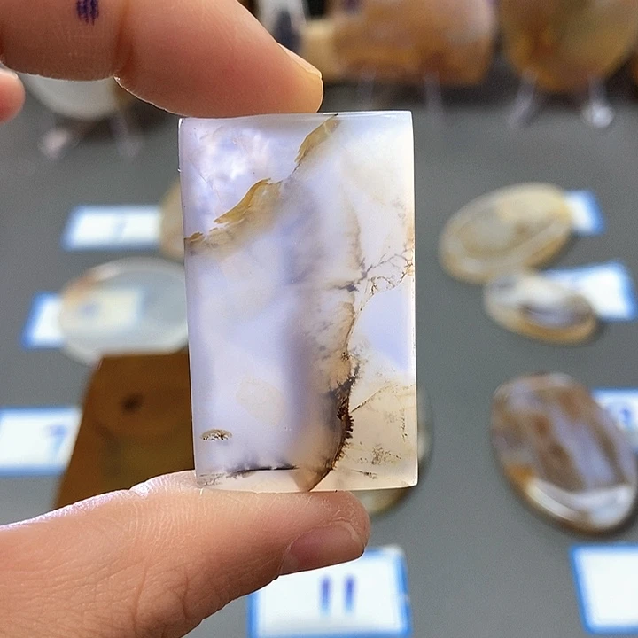 玛瑙/玉髓未镶嵌珠宝半成品