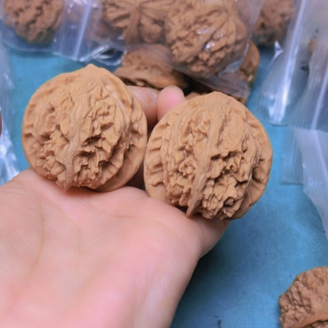【闪购商品】把件核桃W****e41小众十方有修