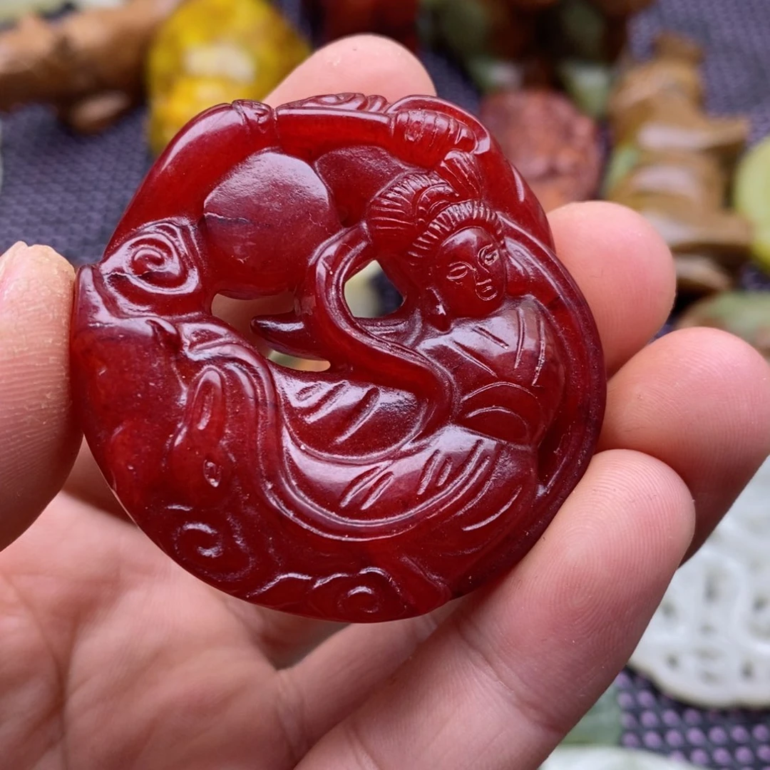 蛇纹石玉颈饰未镶嵌