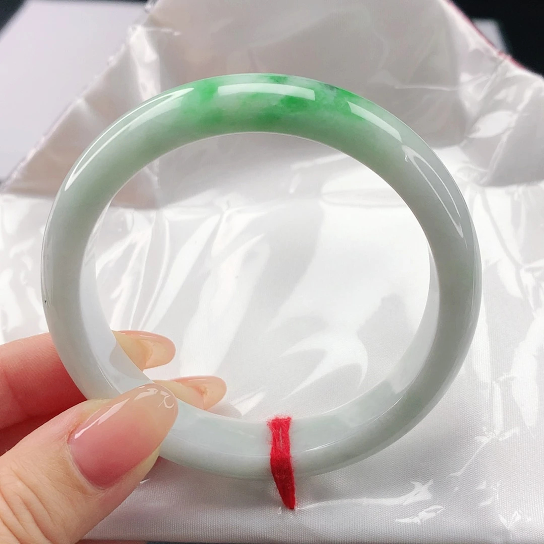 翡翠手镯未镶嵌落*翡翠068