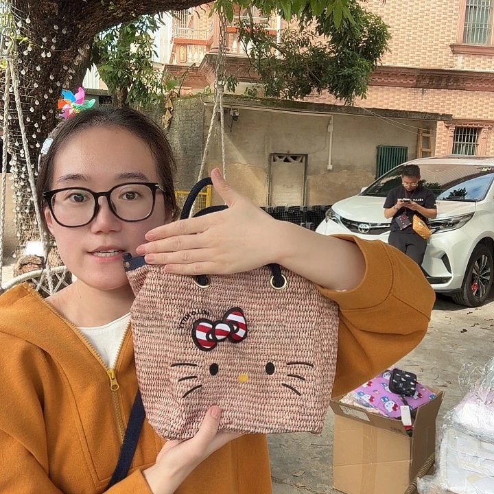 PU箱包收纳箱化妆包等