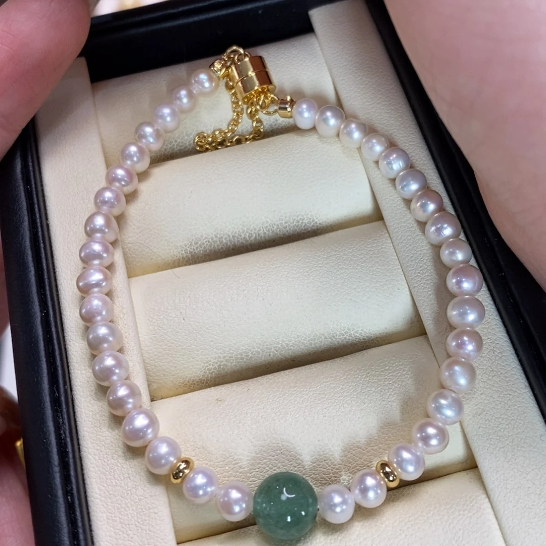 淡水珍珠手链合金