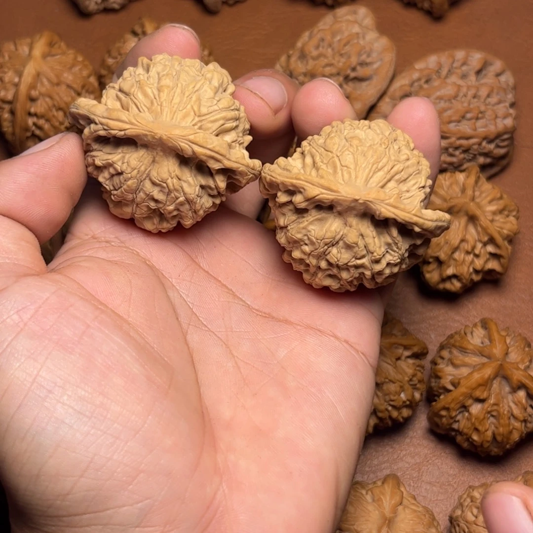 吊坠文玩核桃麒麟纹官帽文玩核桃