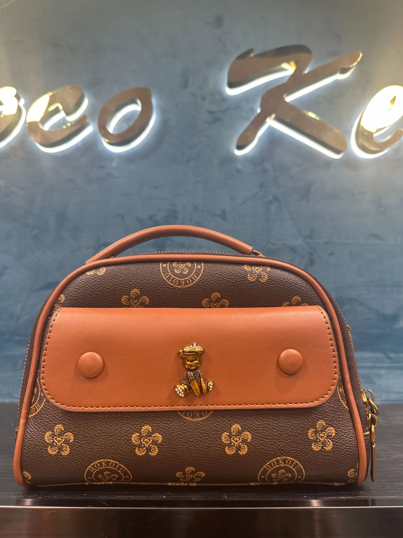 （亮牌灯点关注才可以拍）单肩斜手提包气质手提包肩包经典轻奢时尚