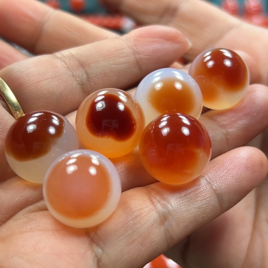 宝***贝未镶嵌冰飘特色珠南红玛瑙