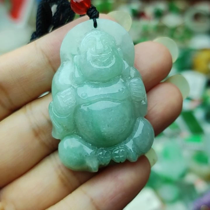 翡翠未镶嵌颈饰3