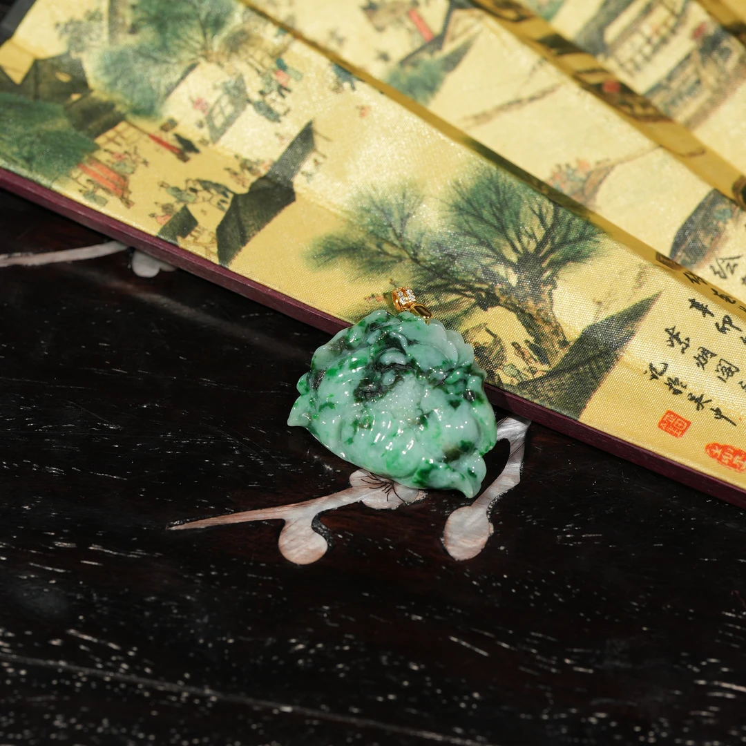 1.9香港王老板-翡翠吊坠3y871