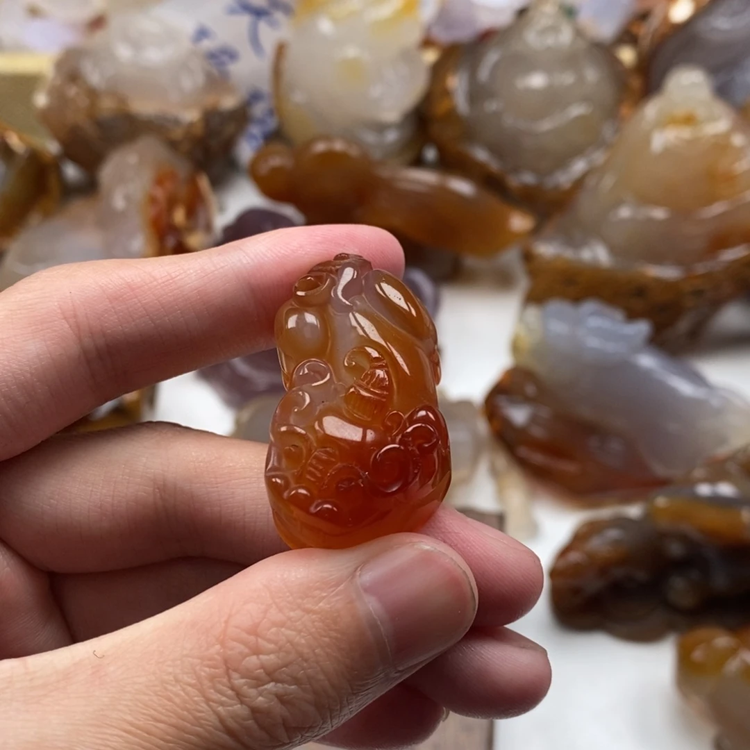 玛瑙/玉髓未镶嵌颈饰