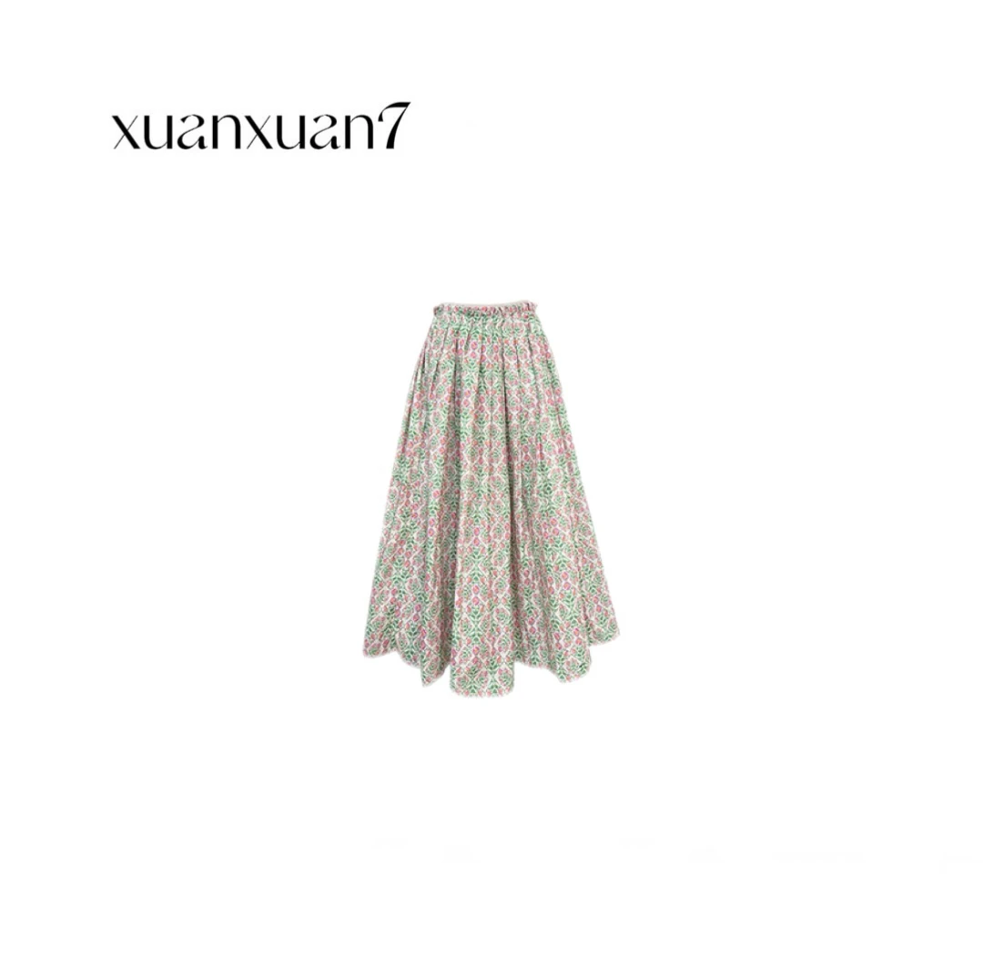 萱萱7【复古碎花大摆锤感紧腰百褶裙】