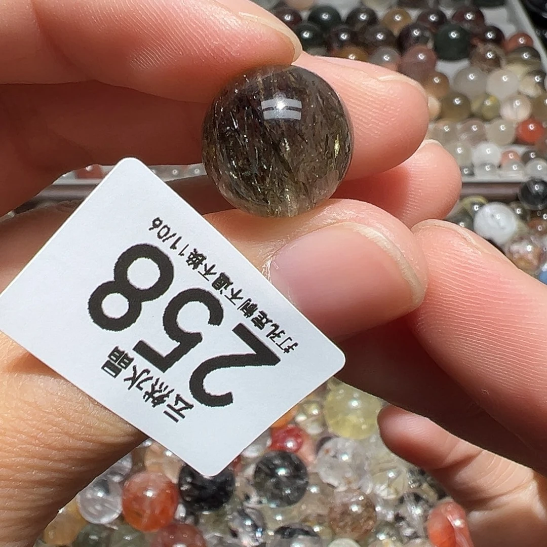珠宝半成品水晶未镶嵌
